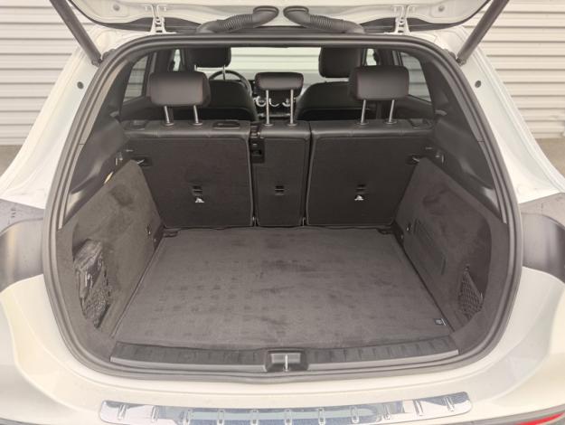 MERCEDES-BENZ GLA 250 e AMG Line  GLA 250 e AMG Line