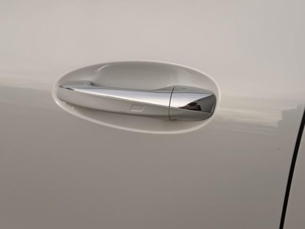 MERCEDES-BENZ GLA 250 e AMG Line  GLA 250 e AMG Line