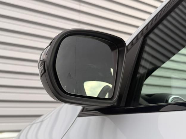 MERCEDES-BENZ GLA 250 e AMG Line  GLA 250 e AMG Line