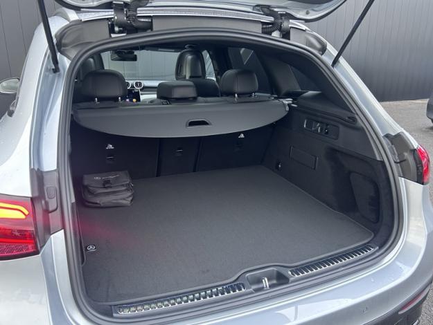 MERCEDES-BENZ GLC SUV GLC 220 d 4MATIC AMG Line  GLC 220 d 4MATIC AMG Line