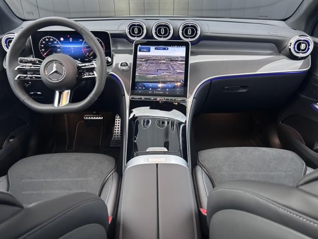 MERCEDES-BENZ GLC SUV GLC 220 d 4MATIC AMG Line  GLC 220 d 4MATIC AMG Line