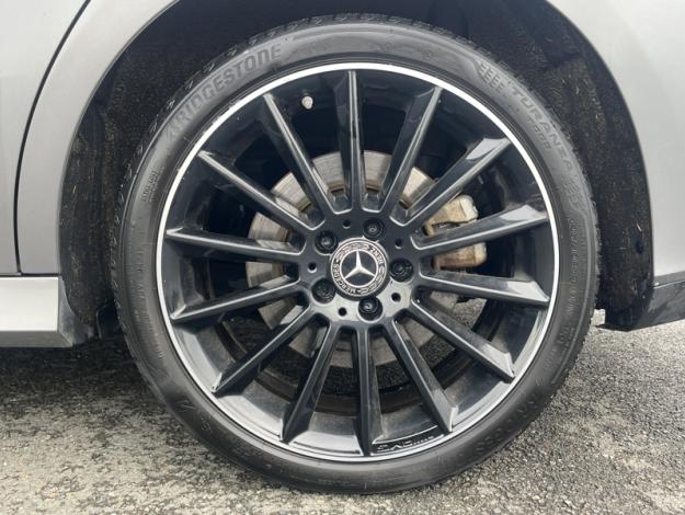 MERCEDES-BENZ CLA Coupé CLA 250 e Coupé AMG Line  