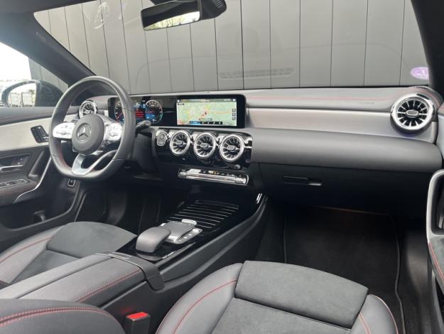 MERCEDES-BENZ CLA Coupé CLA 250 e Coupé AMG Line  