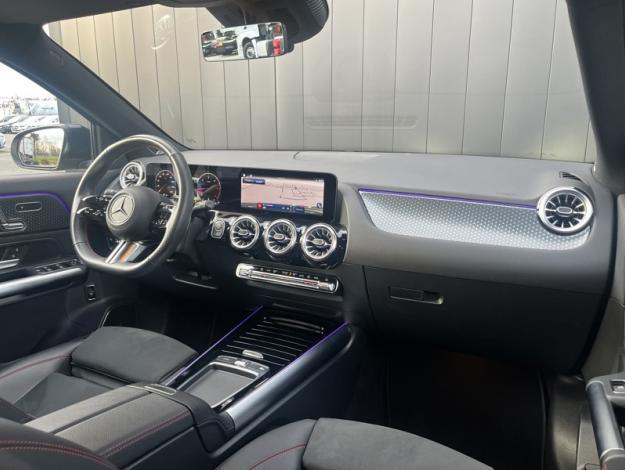 MERCEDES-BENZ GLA 200 d AMG Line  