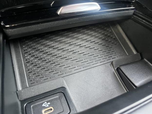 MERCEDES-BENZ GLA 200 d AMG Line  