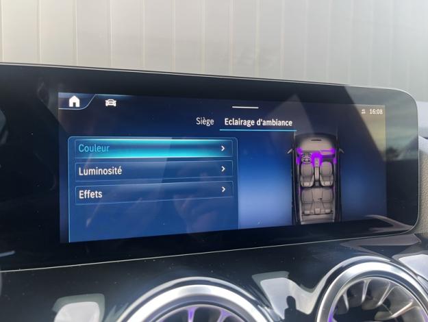 MERCEDES-BENZ GLA 200 d AMG Line  