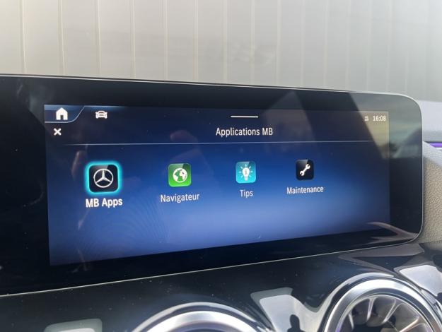 MERCEDES-BENZ GLA 200 d AMG Line  