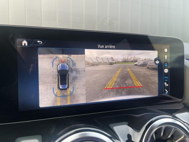 MERCEDES-BENZ GLA 200 d AMG Line  