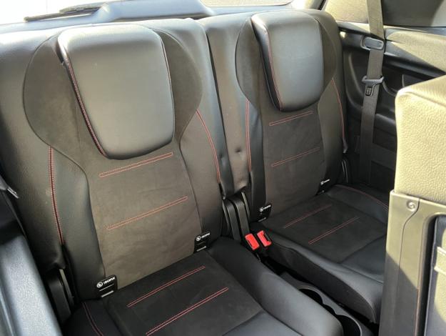 MERCEDES-BENZ GLB 200 d AMG Line  