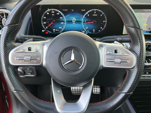 MERCEDES-BENZ GLB 200 d AMG Line  