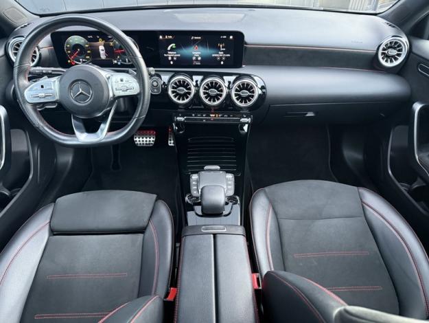 MERCEDES-BENZ Classe A 180 d AMG Line  