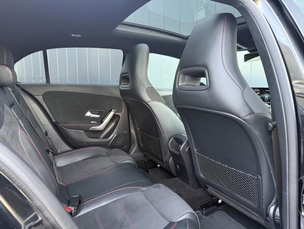 MERCEDES-BENZ Classe A 180 d AMG Line  