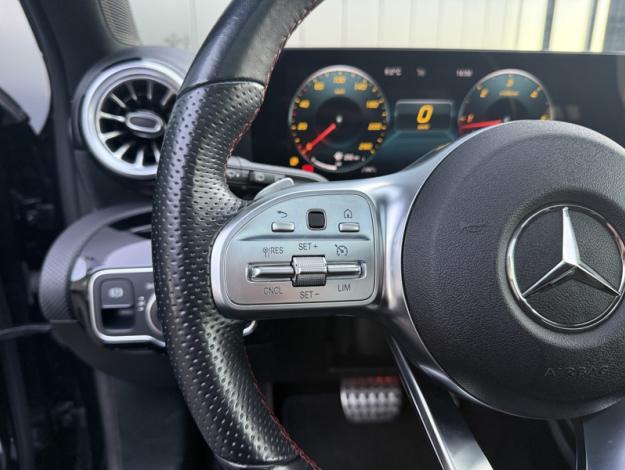 MERCEDES-BENZ Classe A 180 d AMG Line  