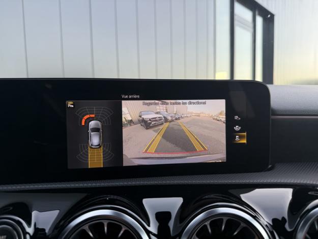 MERCEDES-BENZ Classe A 180 d AMG Line  