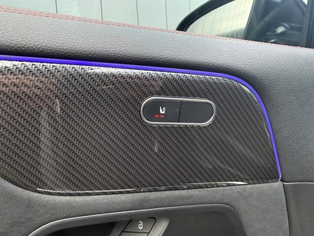 MERCEDES-BENZ GLA 200 d AMG Line  