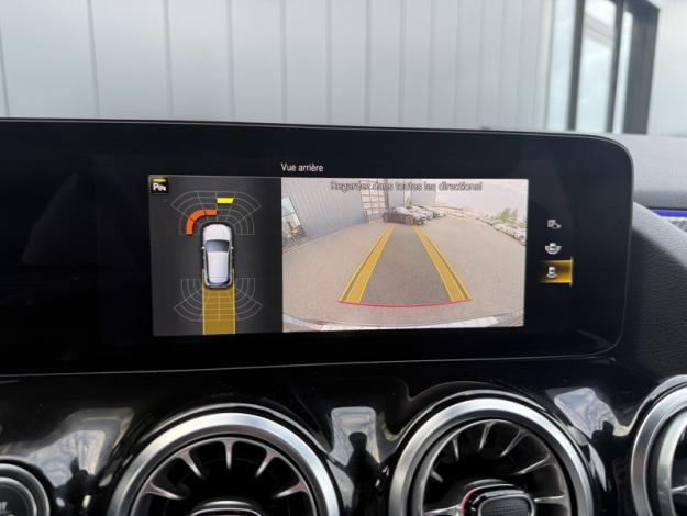 MERCEDES-BENZ GLA 200 d AMG Line  