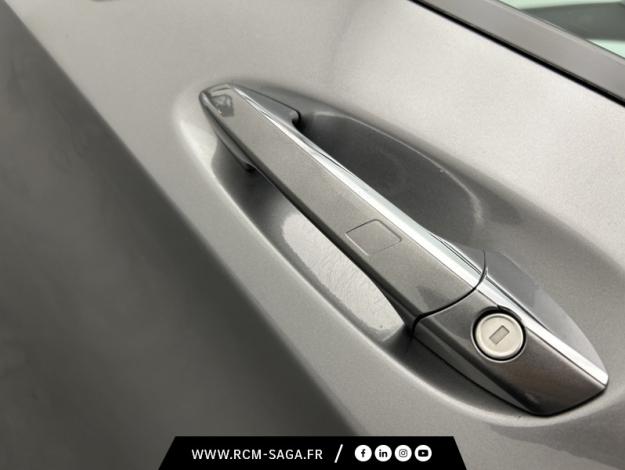 MERCEDES-BENZ CLA Coupé CLA 180 d Coupé Fascination  