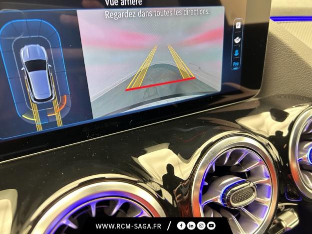 MERCEDES-BENZ GLA 200 d AMG Line  