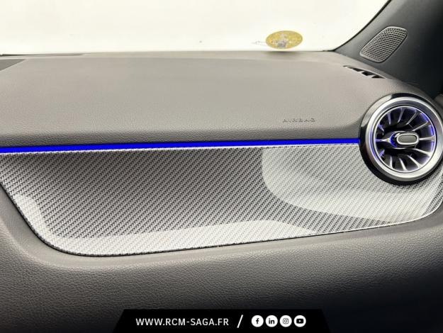 MERCEDES-BENZ GLA 200 d AMG Line  