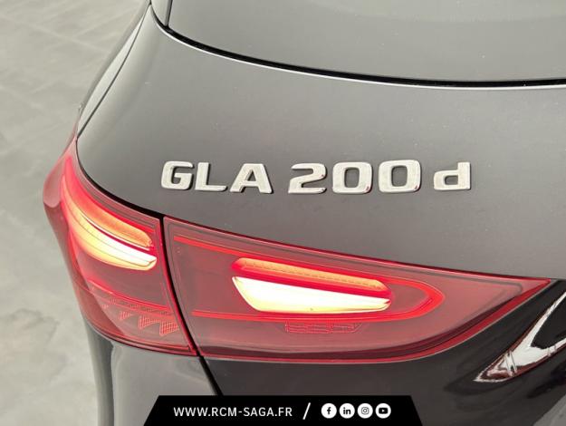 MERCEDES-BENZ GLA 200 d AMG Line  