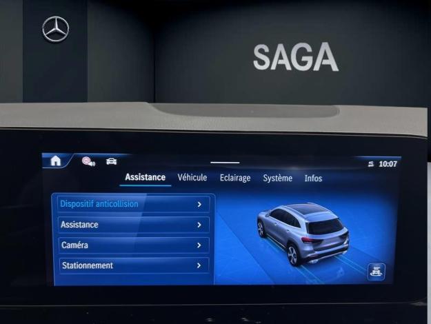 MERCEDES-BENZ GLA 180 d Luxury Line  