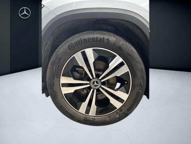 MERCEDES-BENZ GLA 180 d Luxury Line  