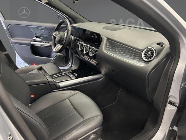 MERCEDES-BENZ GLA 180 d Luxury Line  