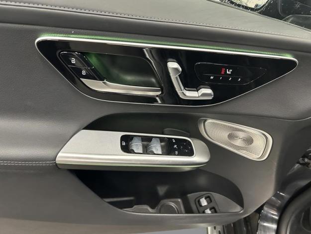 MERCEDES-BENZ GLC-Klasse GLC 300 e 4MATIC Off-Roader