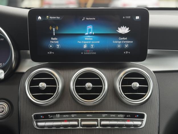 MERCEDES-BENZ GLC 220 D 4M AMG Pack Night Attelage Pano  