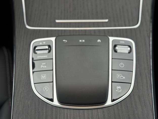 MERCEDES-BENZ GLC 220 D 4M AMG Pack Night Attelage Pano  