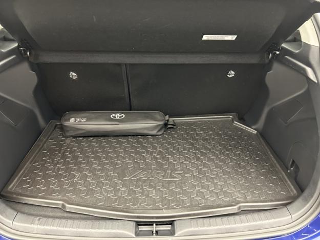 TOYOTA Yaris Hybride 116h Dynamic  