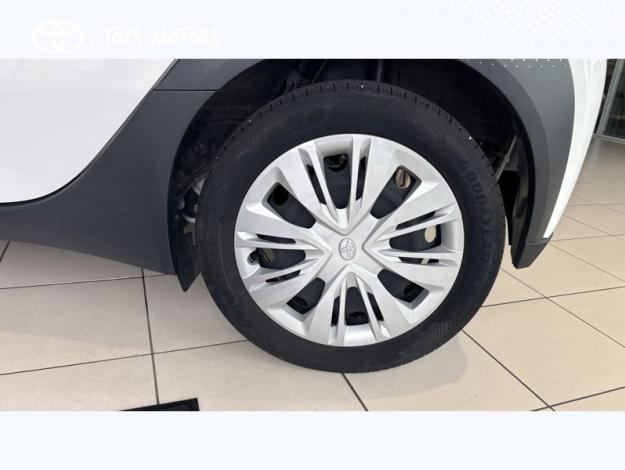 TOYOTA Aygo X 1.0 VVT-i 72 Dynamic   