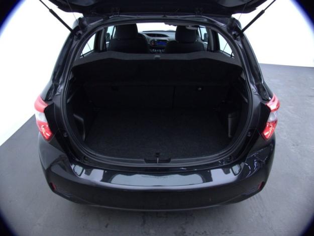 TOYOTA Yaris 70 VVT-i France  