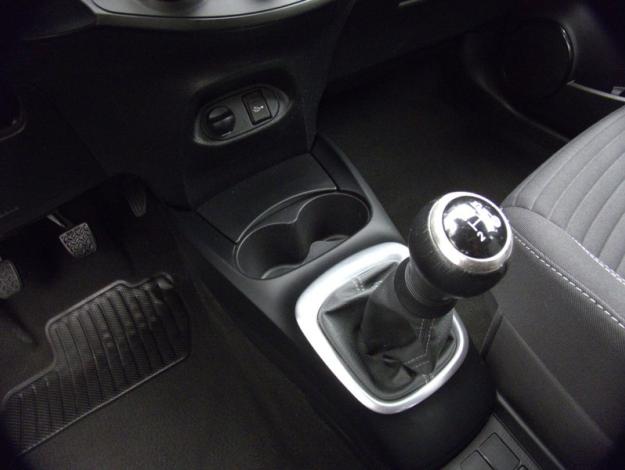 TOYOTA Yaris 70 VVT-i France  