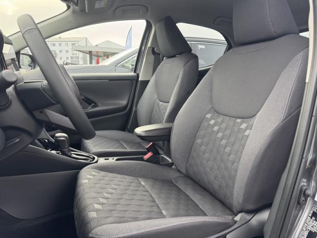 TOYOTA Yaris Hybride 116h Design  YARIS HYBRIDE 116H DESIGN PACK MY25