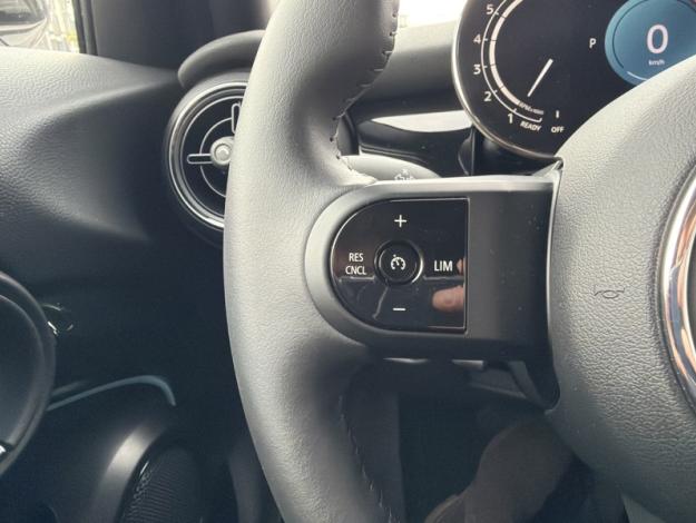 MINI Mini Cooper Edition Premium 136 ch BVA7  1.5 136 ch