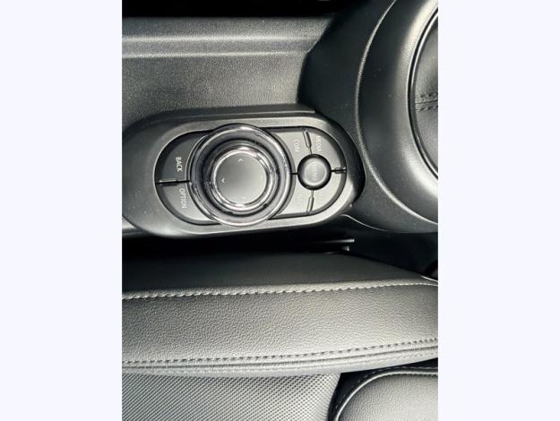 MINI Mini Cooper Edition Premium 136 ch BVA7  1.5 136 ch