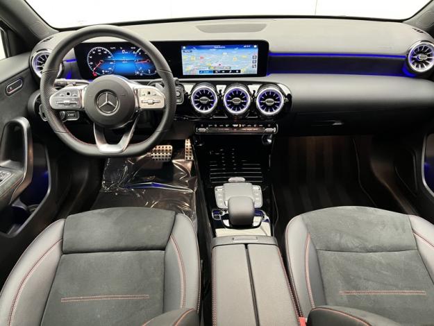 MERCEDES-BENZ Classe A 200 d AMG Line  