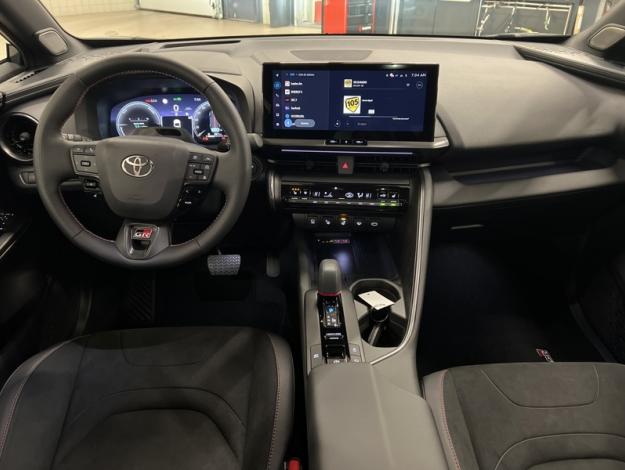 TOYOTA C-HR 1.8L 140 GRS PACK TECHNO MY26  1.8L 140 GRS PACK TECHNO MY26