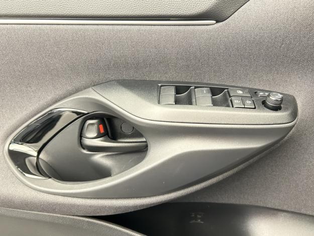 TOYOTA Yaris Cross 1.5 116H DESIGN   