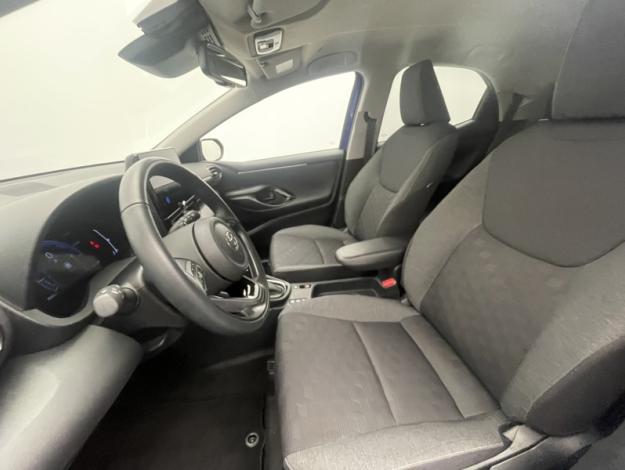 TOYOTA Yaris 116h Design  