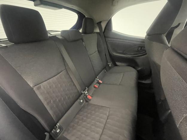 TOYOTA Yaris 116h Design  