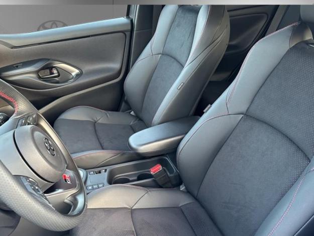 TOYOTA Yaris Hybride 130h GR SPORT  YARIS HYBRIDE HATCHBACK 5P 130H GR SPORT 