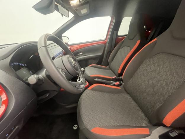 TOYOTA Aygo X 1.0 VVT-i 72 Design  