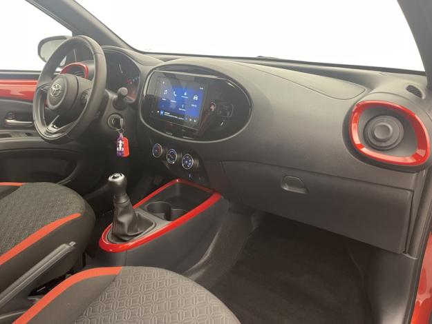 TOYOTA Aygo X 1.0 VVT-i 72 Design  