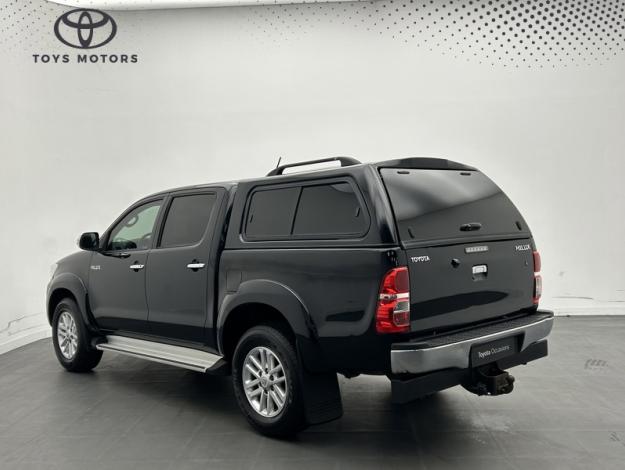 TOYOTA Hilux 4WD 3.0 D-4D Double Cabine Légende BVA  