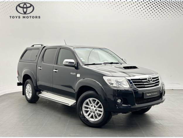 TOYOTA Hilux 4WD 3.0 D-4D Double Cabine Légende BVA  