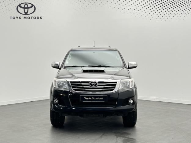 TOYOTA Hilux 4WD 3.0 D-4D Double Cabine Légende BVA  
