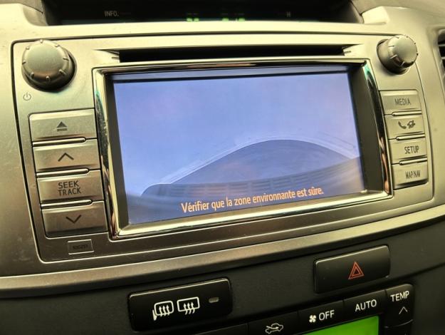 TOYOTA Hilux 4WD 3.0 D-4D Double Cabine Légende BVA  