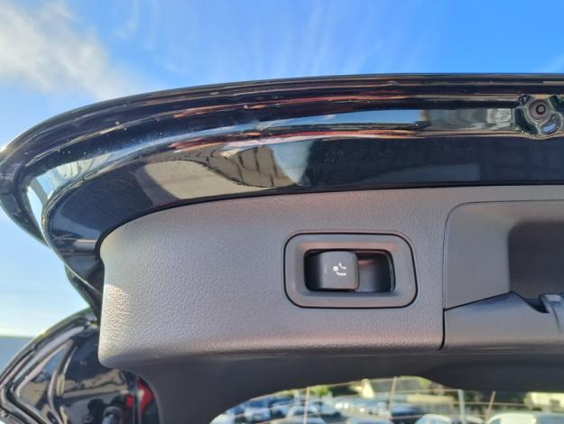 MERCEDES-BENZ GLA-Klasse GLA 180 Off-Roader